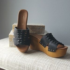 Seychelles Black Leather Platform Wedge Sandal size 8.5